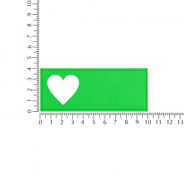 Лейбл из ПВХ с вырубкой «Сердце», зеленый неон