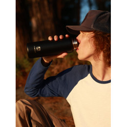 Термокружка «Арктика 700» со спортивной крышкой, черная